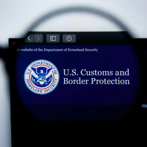 cbp detiene grupo de migrantes