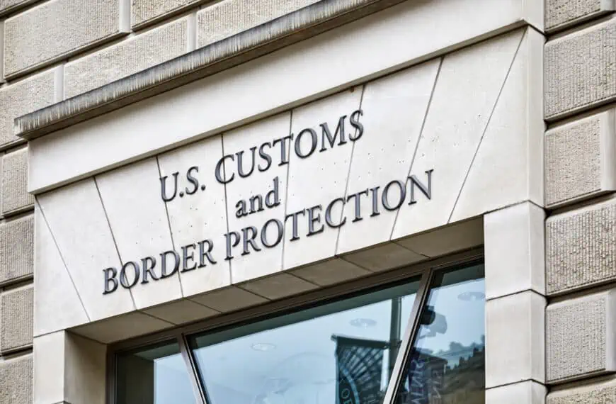 CBP Confisca Gran Suma de Dinero en la Frontera de Estados Unidos con México.