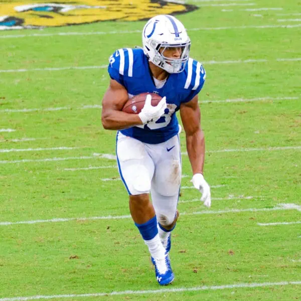 jonathan taylor podria marcharse de los indianapolis colts