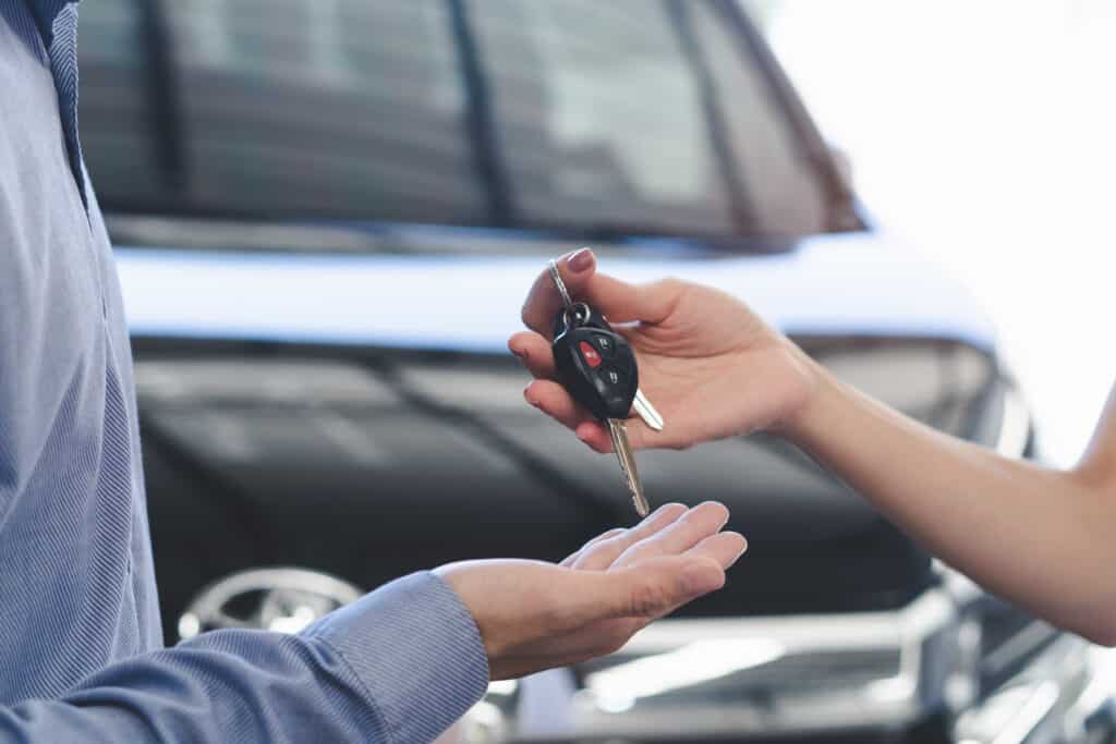 requisitos para rentar un auto en estados unidos
